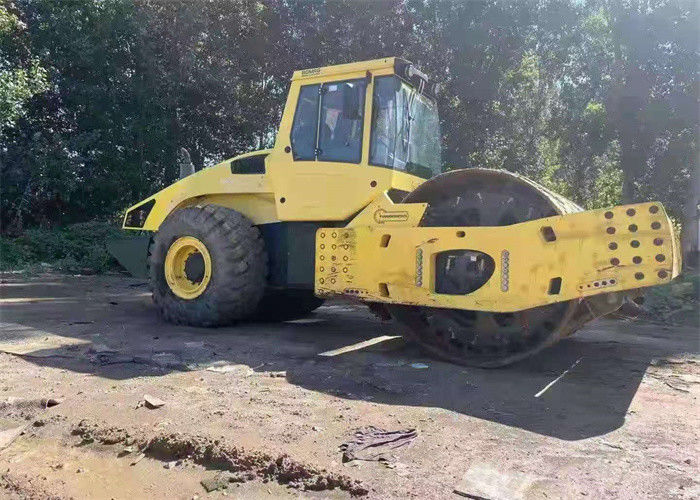 25 تن استفاده شده کمپکتور ماشین Bomag BW 226 DH-4 Bvc تک رولر درام