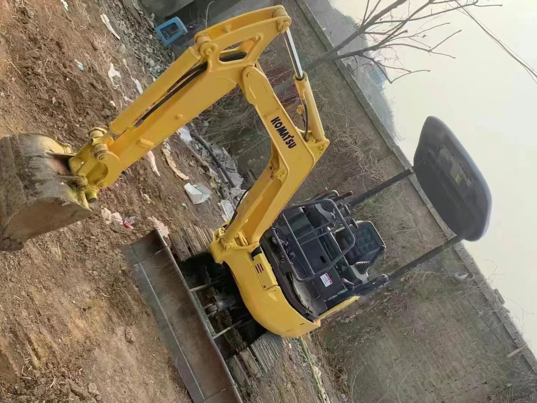 ماشین آلات استفاده شده برای جابجایی زمین حفاری 2 تن مینی حفاری با کیفیت بالا Komatsu pc 18 MR