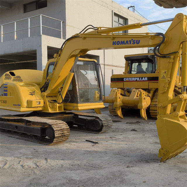 6.3 تن از کیفیت بالا استفاده شده ژاپن وارد شده Komatsu pc 55 MR حفاری خزنده با ساعات کاری کوتاه