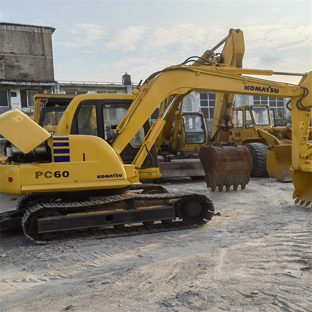 6.3 تن از کیفیت بالا استفاده شده ژاپن وارد شده Komatsu pc 55 MR حفاری خزنده با ساعات کاری کوتاه