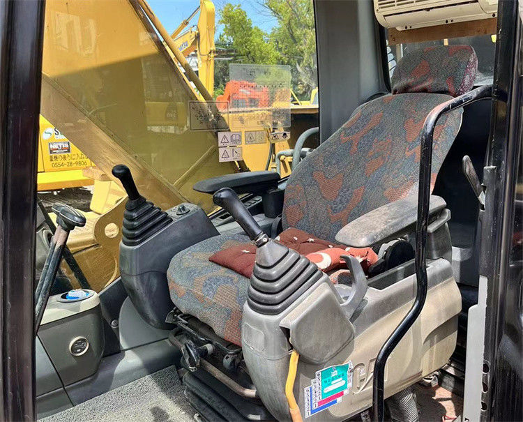 23 تن آماده کار و تجربه استفاده شده ژاپن Caterpillar 323 D در حالت خوب
