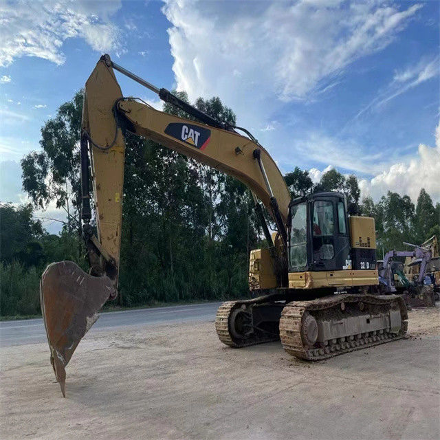 34.7 تن آماده براي کار و تجربه استفاده شده ژاپن Caterpillar 328 D در حالت خوب