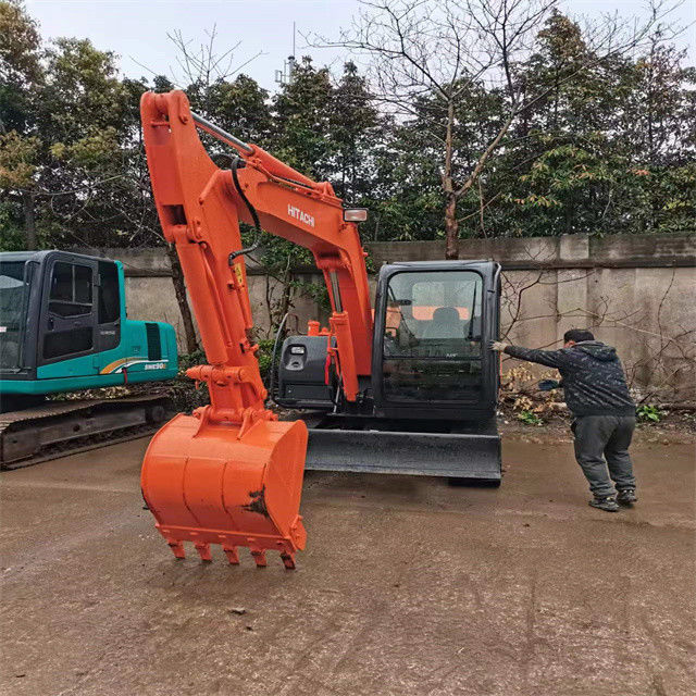 6 تن ميني آماده استفاده شده حفاری برای کار و تجربه استفاده شده ژاپن وارد شده Hitachi ZX 60 در حالت خوب