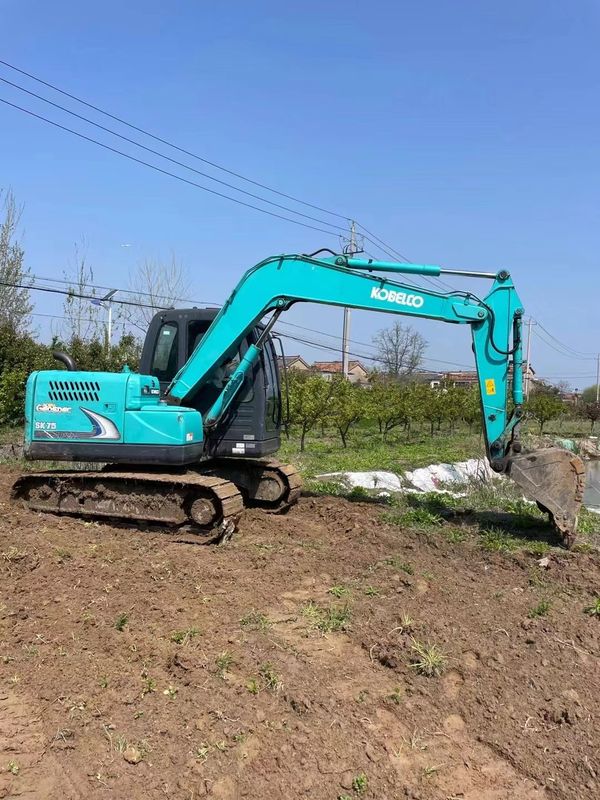 مینی حفاری استفاده شده KOBELCO SK75-8 ماشین حفاری استفاده شده قدرت موتور 42kW