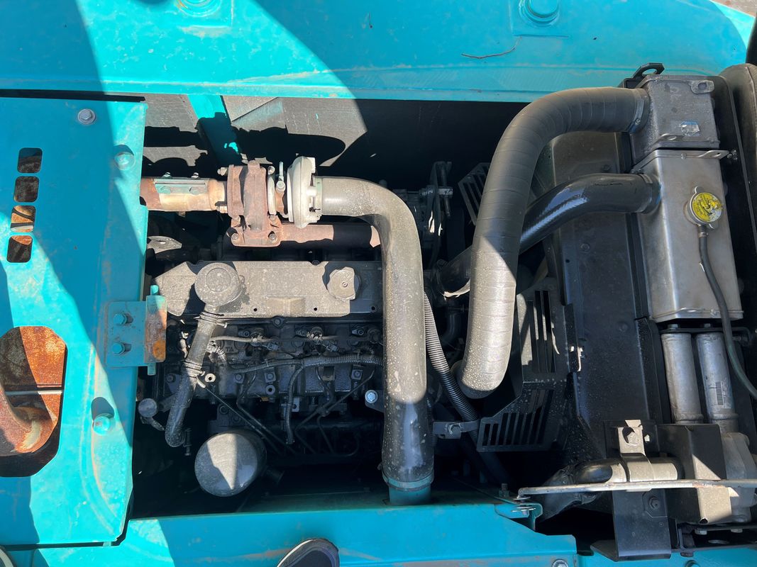 حفاری دست دوم Kobelco Sk140lc 8 کرین حفاری خزنده وزن 13.3t