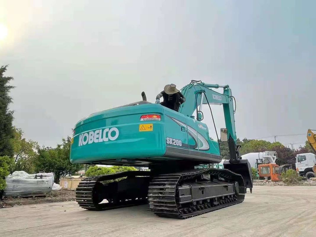 فروش بیل مکانیکی چرخ زنجیری کُبلکو SK200 | بیل مکانیکی دست دوم 20 تنی از چین