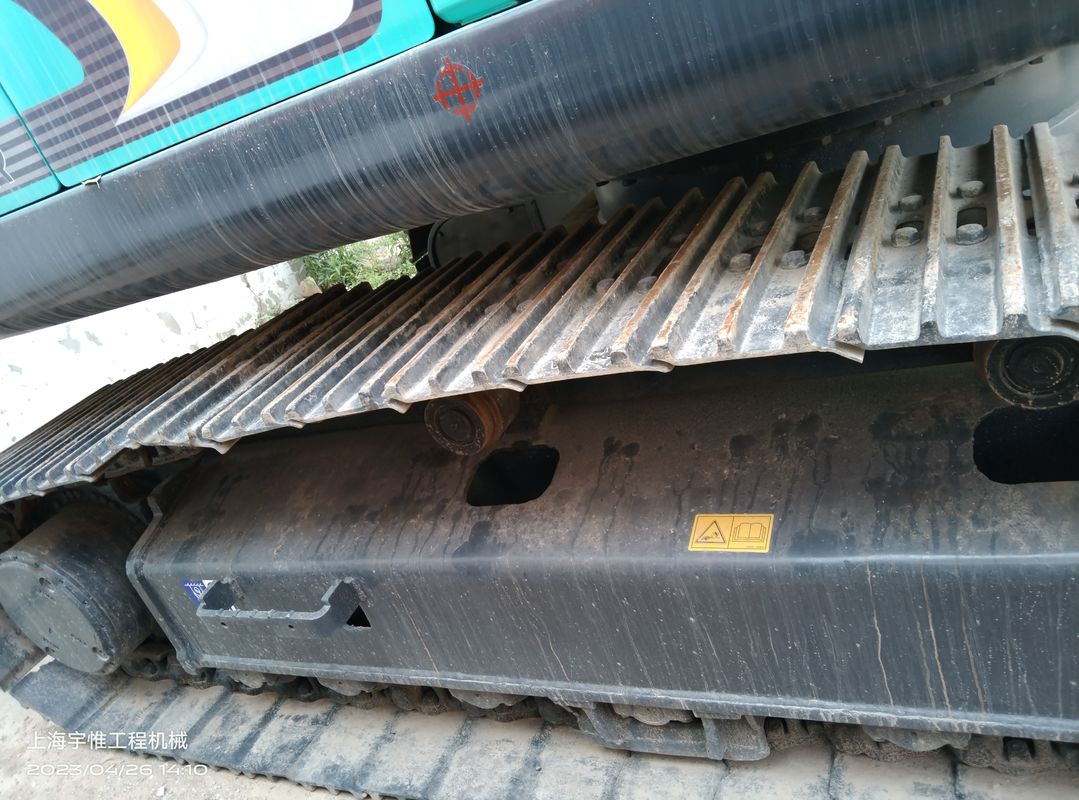 170 KN Tear Out Kobelco Sk250d Excavator وزن 24.7t قدرت موتور 131kW