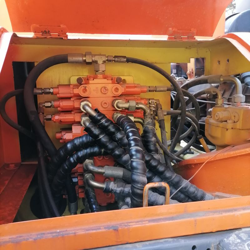 5 تن کره وارد شده 90 درصد جدید Doosan DX 60W استفاده شده چرخ حفاری با کیفیت بالا و بهترین عملکرد برای فروش