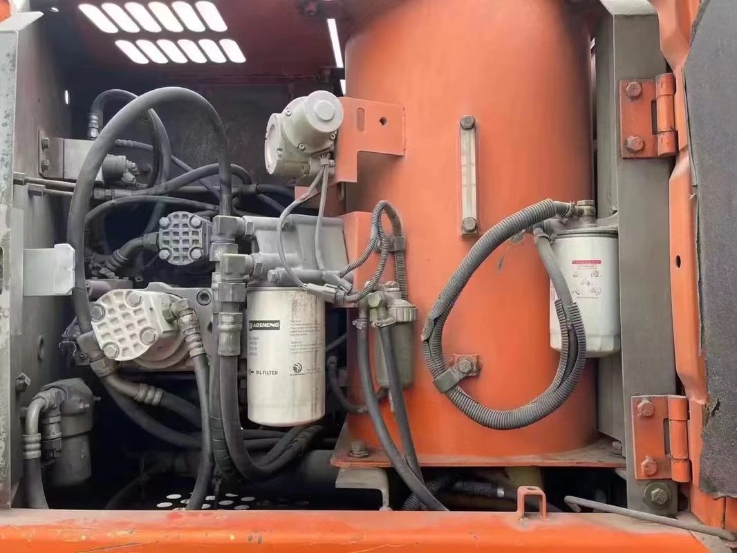 14 تن ژاپن وارد شده 90 درصد جدید Hitachi ZX 130W استفاده شده چرخ حفاری با کیفیت بالا و بهترین عملکرد برای فروش