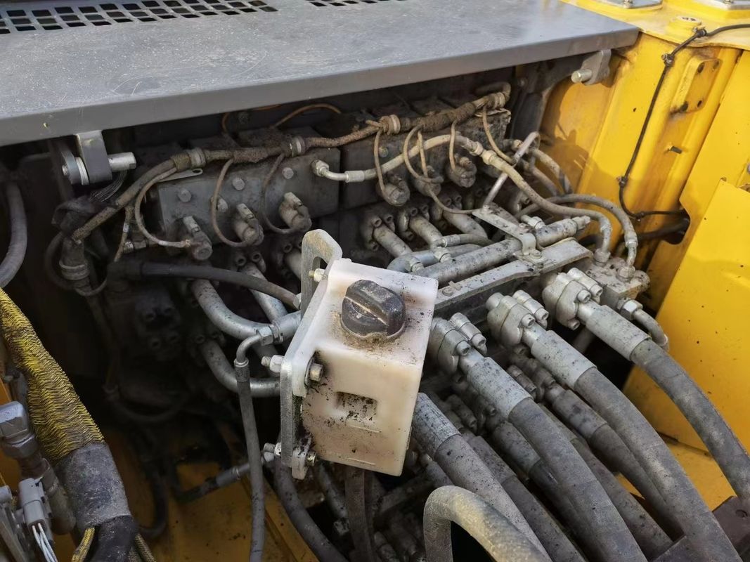 استفاده شده Liebherr R966 آماده کار و تجربه آلمانی وارد شده در وضعیت خوب