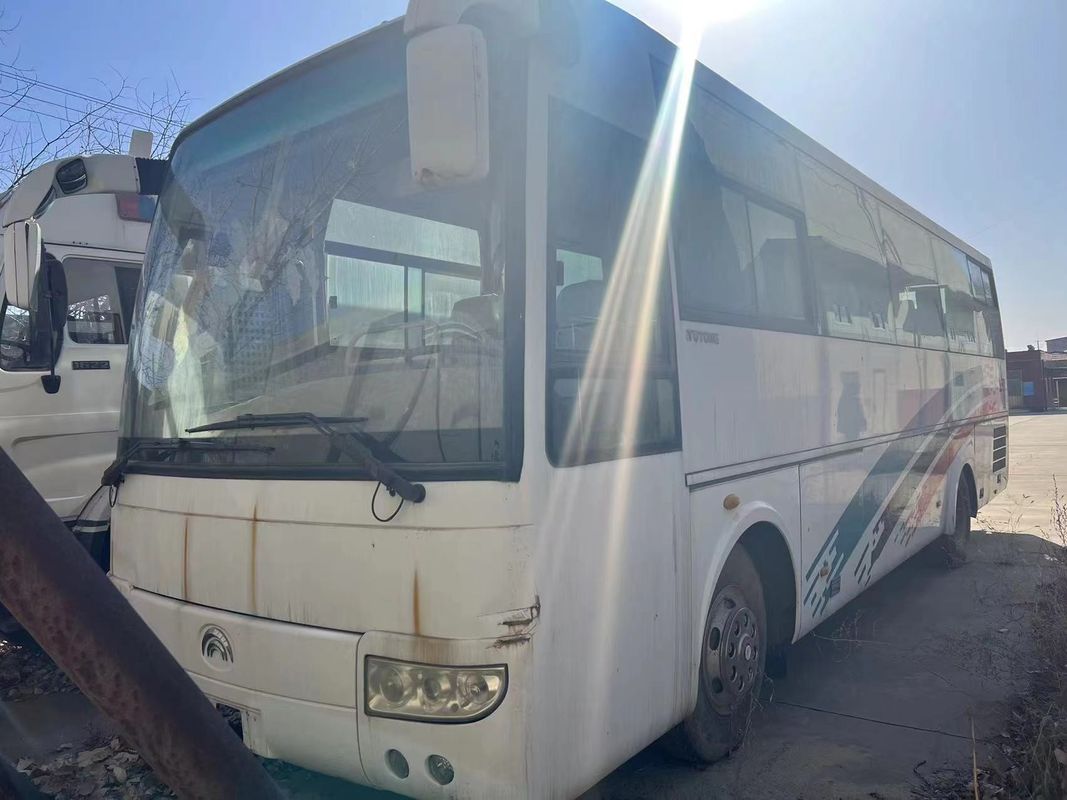 اتوبوس استفاده شده 40 صندلی با کیفیت بالا ساخته شده در چین اتوبوس یوتونگ با یک سال گارانتی
