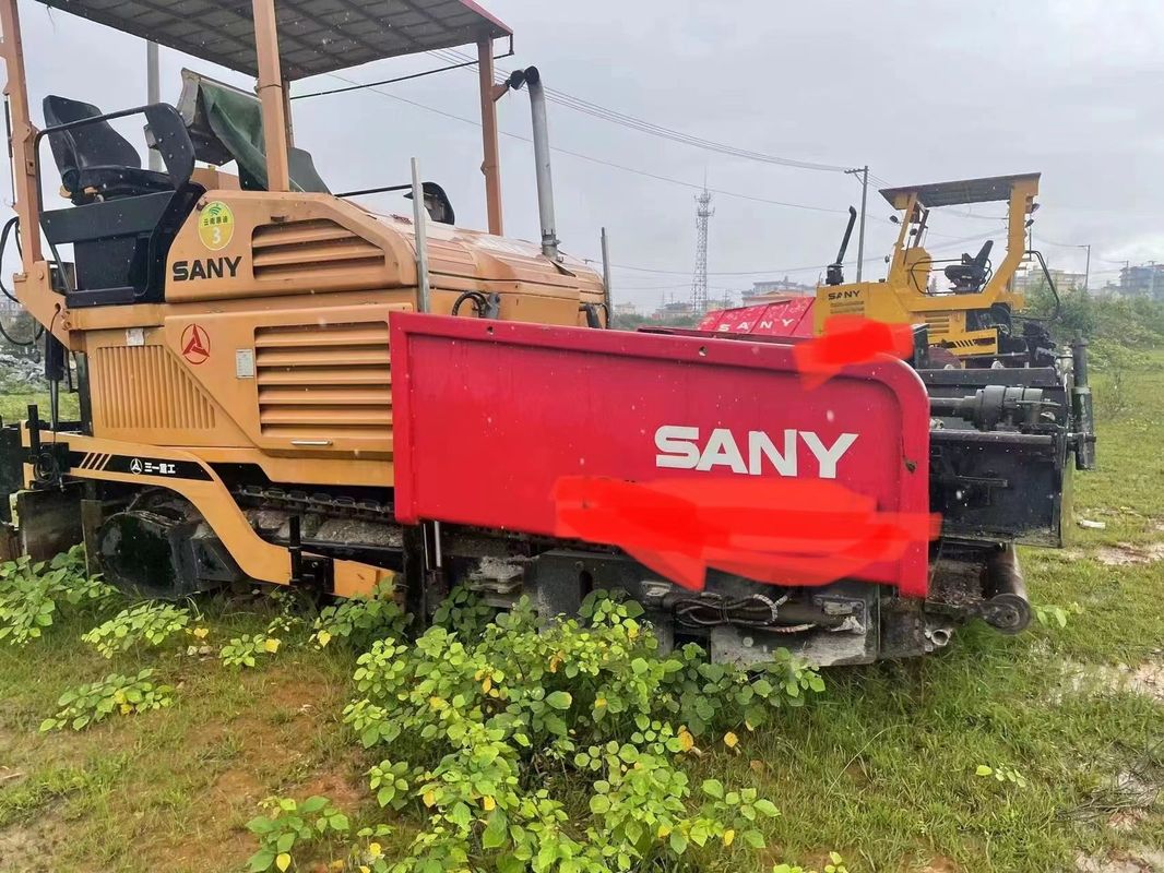 نیمه تریلر دو محور SANY DTU95C معمولا برای حمل بارهای سنگین یا بیش از حد