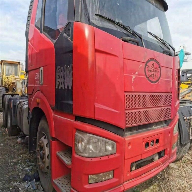 تراکتور 6x4 با انتقال دستی و حالت خوب