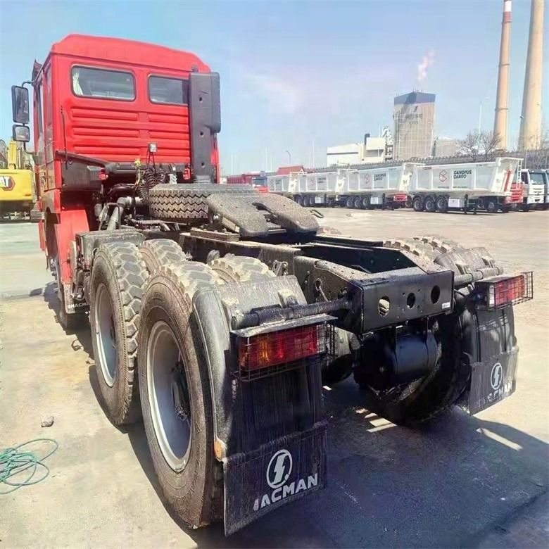 شاکمن / FAW / شاکمن / Beiben / Sinotruck Howo استفاده شده LHD و RHD تک ردیف 6x4 سر تراکتور