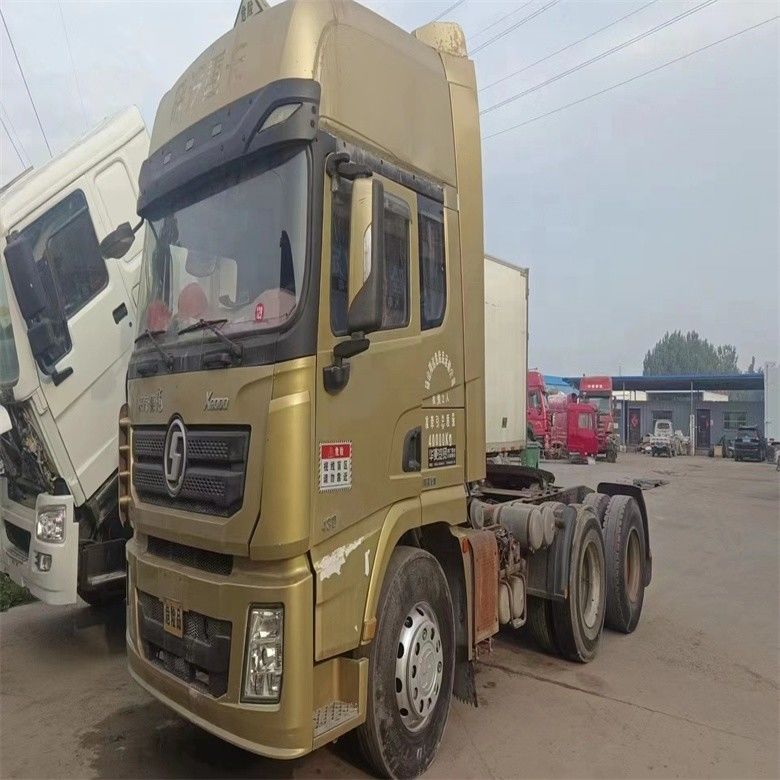 شاکمن دست دوم 6 X 4 ADE X3000 با صندلی راننده و گیرنده دستی