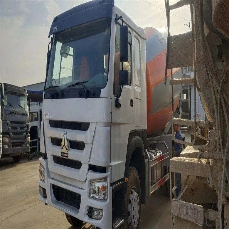 7M3/H بهره وری استفاده HOWO کامیون مخلوط کنکریت 6*4 371HP 375HP در وضعیت خوب