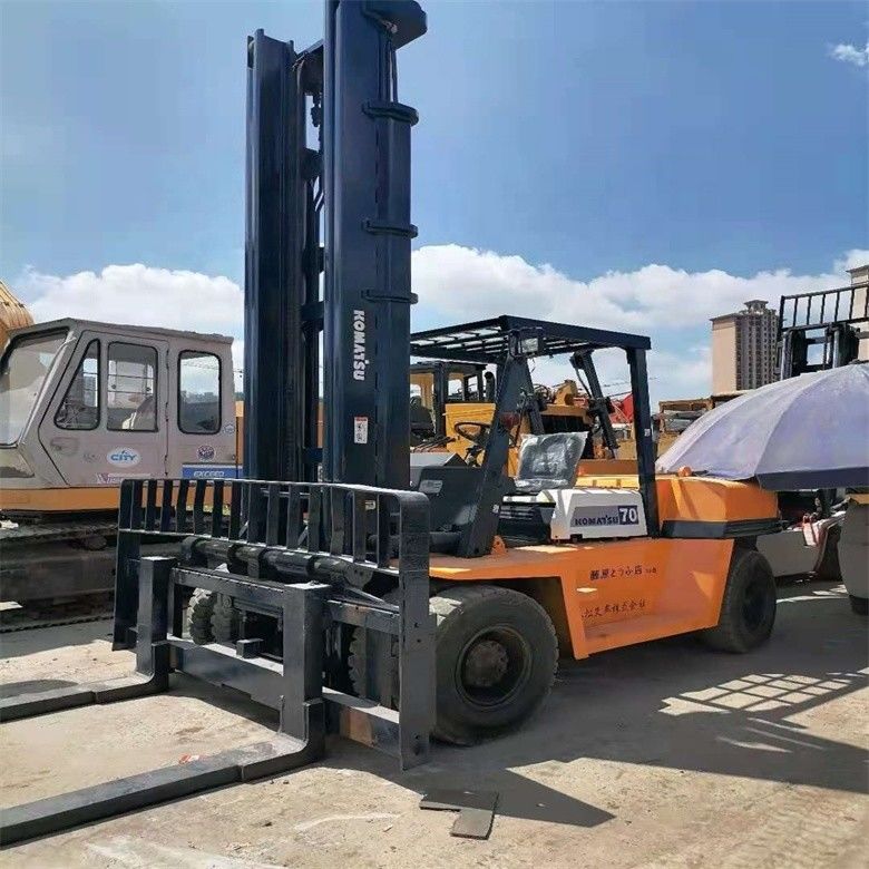دست دوم ژاپنی ساخته شده Komatsu FD70 دیزل فولکلور با و 7000kg ظرفیت بارگیری