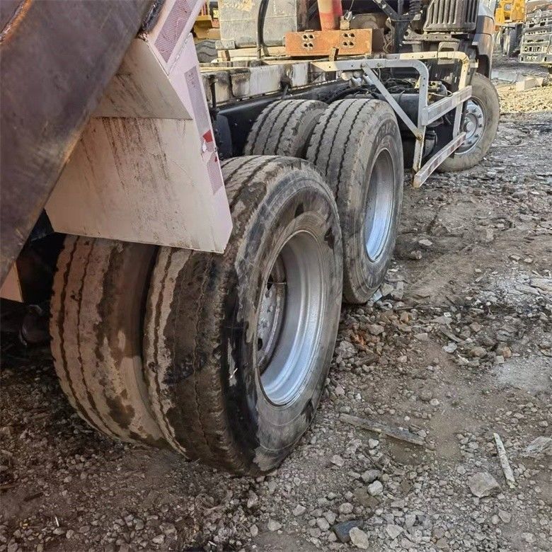 سیستم چند رسانه ای استفاده شده HINO 6 * 4 سنگین 700 کامپری برای ساخت و ساز سنگین