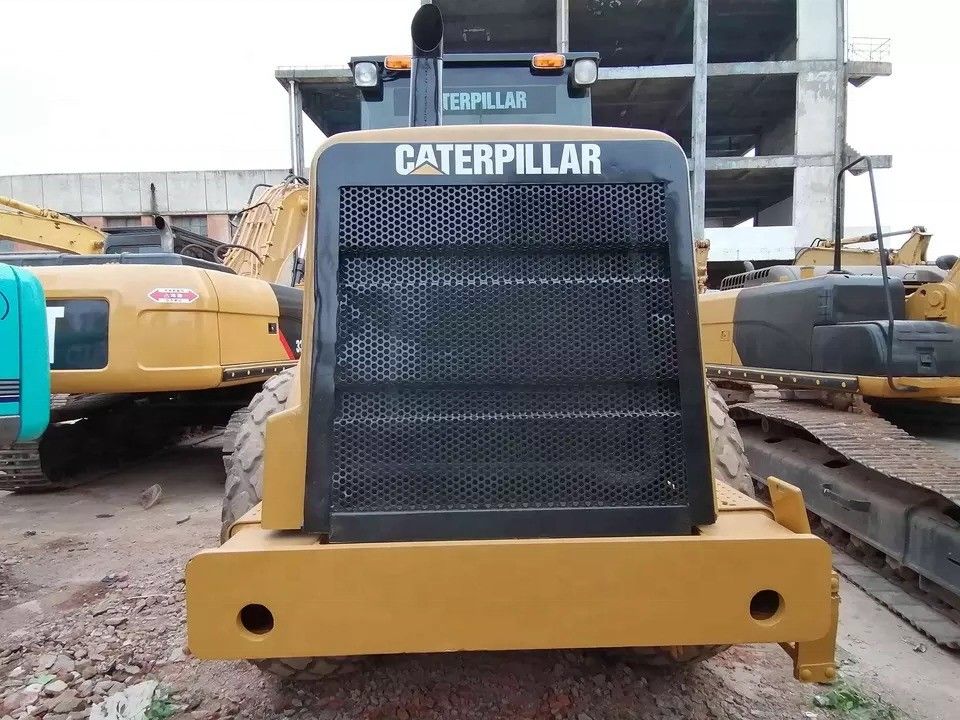 حالت خوب CAT CS-583D رولر جاده ای تک درام با قطعات اصلی