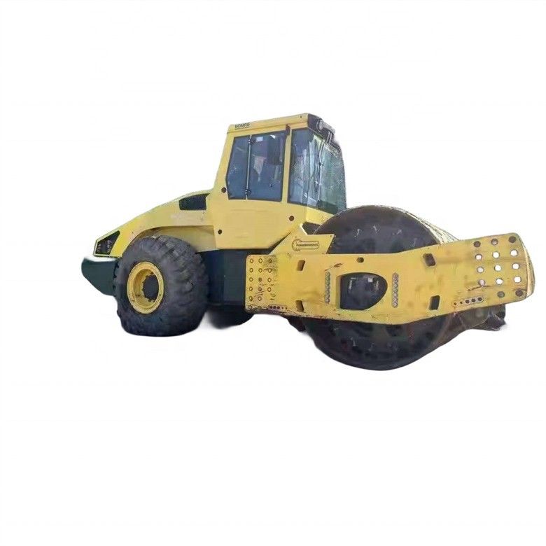 محبوبیت زیادی از BW 226DH-4 Compactor Bomag با 2000-2100 ساعت کار لذت می برد