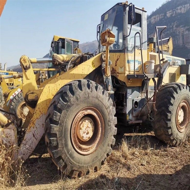 عالی 2016 کاماتسو WA470-3 چرخ بارگذاری 6.5 ظرفیت 23 تن بارگذاری مقرون به صرفه