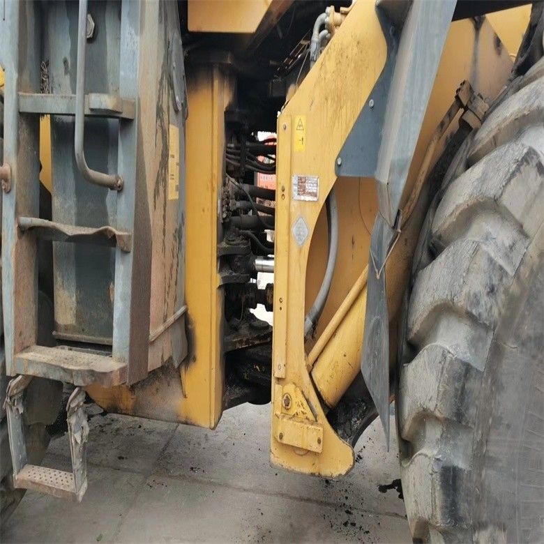 ساخت و ساز 12 تن استفاده شده Komatsu WA600-3 چرخ بارگیری 600 مدل سنگین پیش سر بارگیری WA600-6