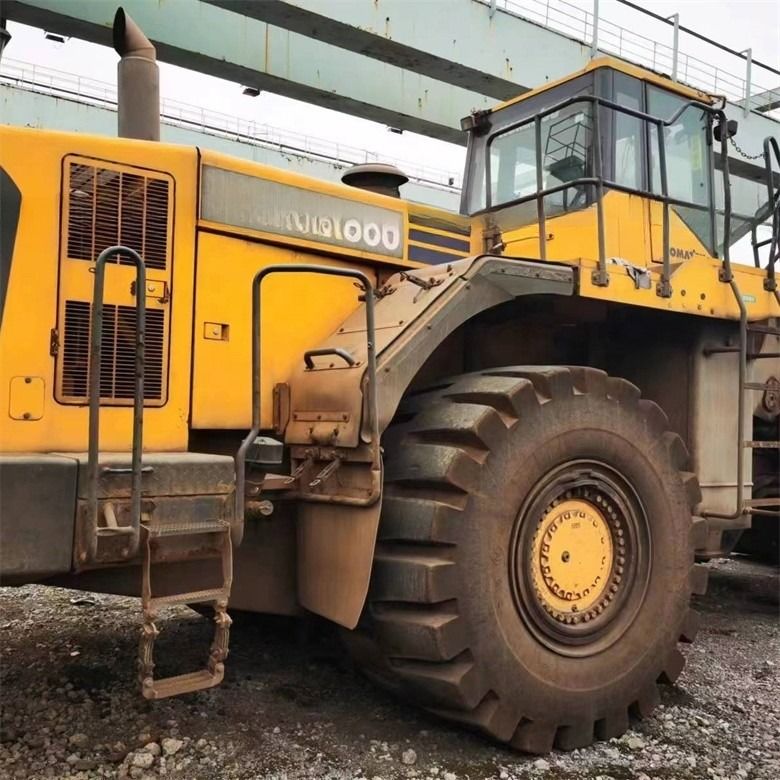 خرده فروشی WA600-6 بارگیری چرخ استفاده شده Komatsu WA600-3 بارگیری دست دوم در وضعیت خوب