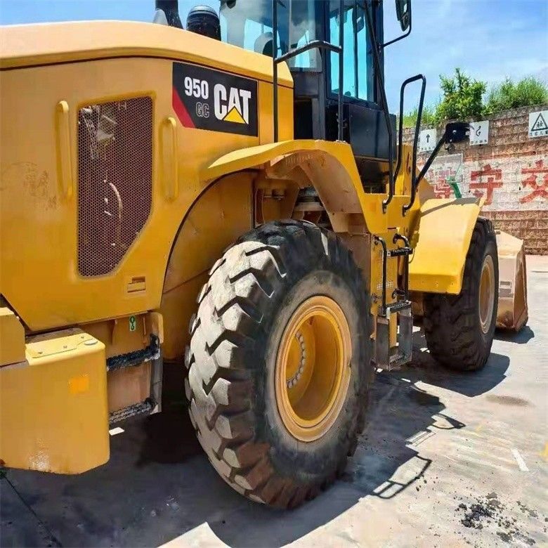 حداکثر تورک 1099 Nm 2018 Caterpillar CAT 950GC 950 چرخ بارگذاری کننده برای بازارهای کشور