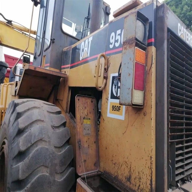 Caterpillar 950F بارگذاری چرخ 17 تن با 6.6 لیتر و 3200-3300 ساعت کار