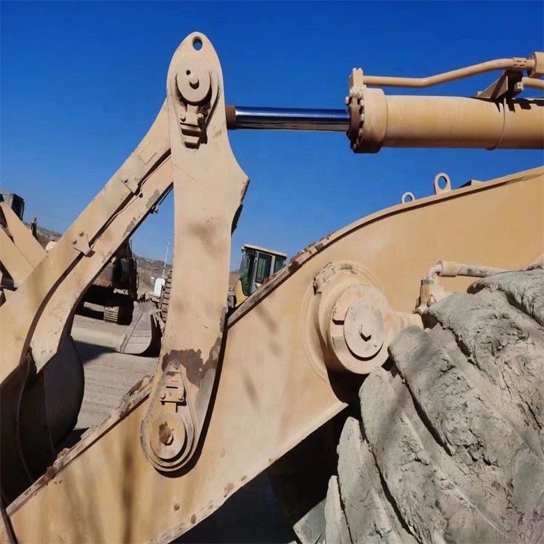 استفاده شده Caterpillar CAT 988G 988 50 تن چرخ بارگیری با حداکثر ارتفاع تخلیه 4.46m