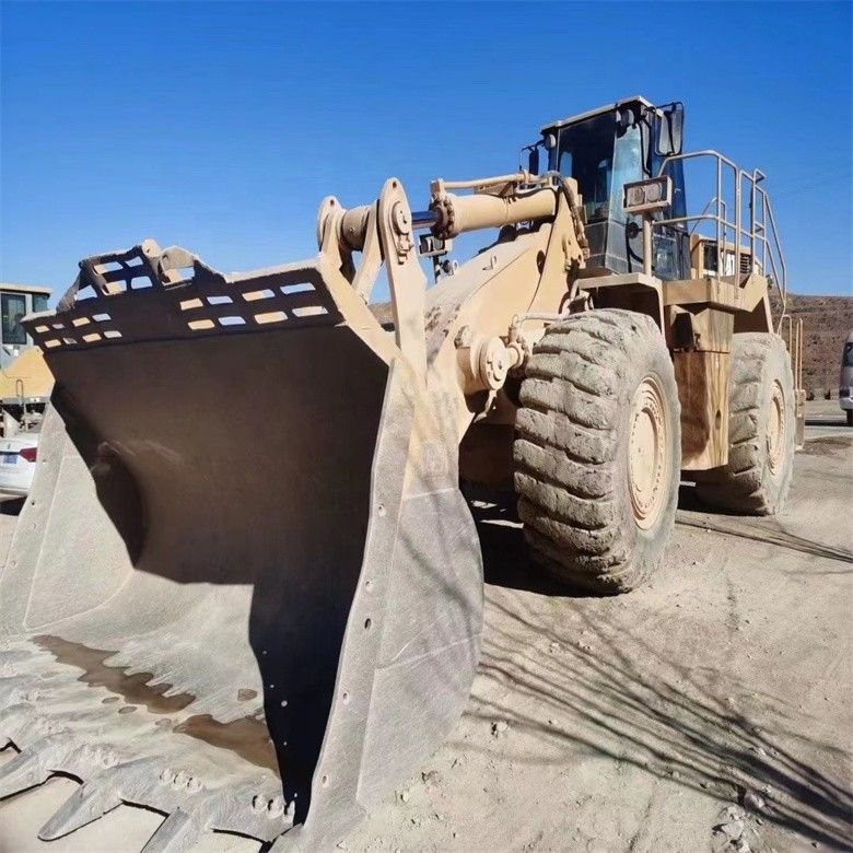 استفاده شده Caterpillar CAT 988G 988 50 تن چرخ بارگیری با حداکثر ارتفاع تخلیه 4.46m