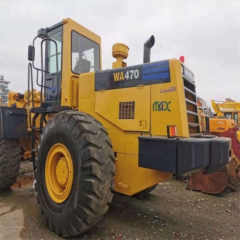 بارگذاری بسیار Komatsu WA470-3 با بارگذاری 7 تن و 11 لیتر از ژاپن