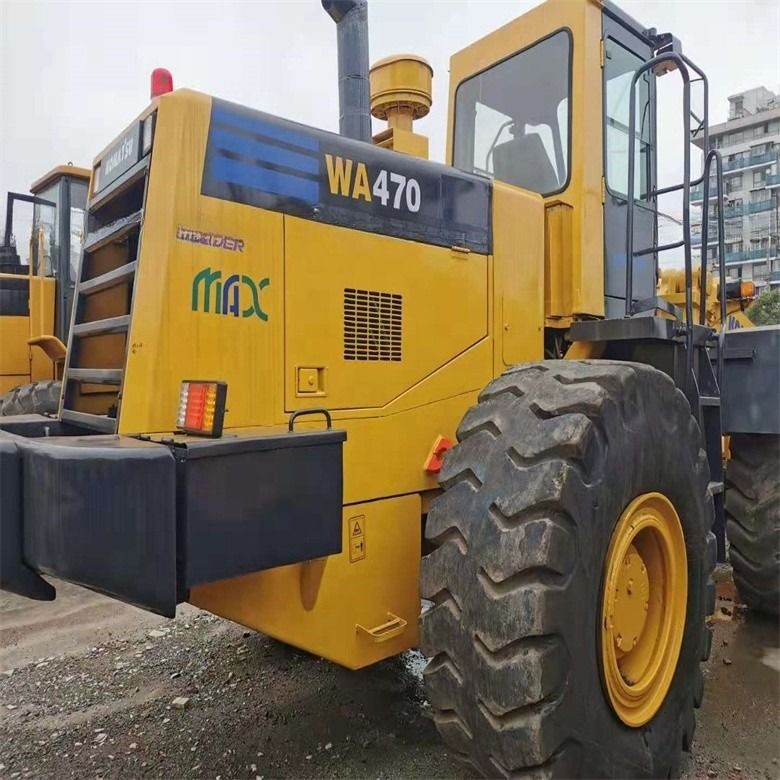 بارگذاری بسیار Komatsu WA470-3 با بارگذاری 7 تن و 11 لیتر از ژاپن