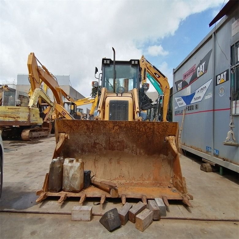 پمپ هیدرولیک اصلی استفاده شده JCB 3CX بارگیری بککو 6.07 تن بار نامی حالت خوب