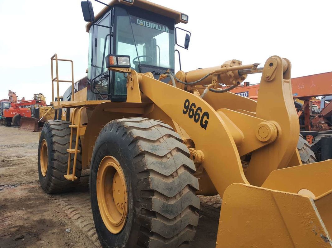 ماشین بارگیری چرخ های مترو Cat 966G با سطل 5.5m3 و موتور Caterpillar