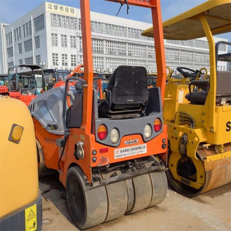 2.5 تن استفاده شده رولر کمپکتور هام HD35VT در رنگ اصلی با نیروی هیجان 28KN