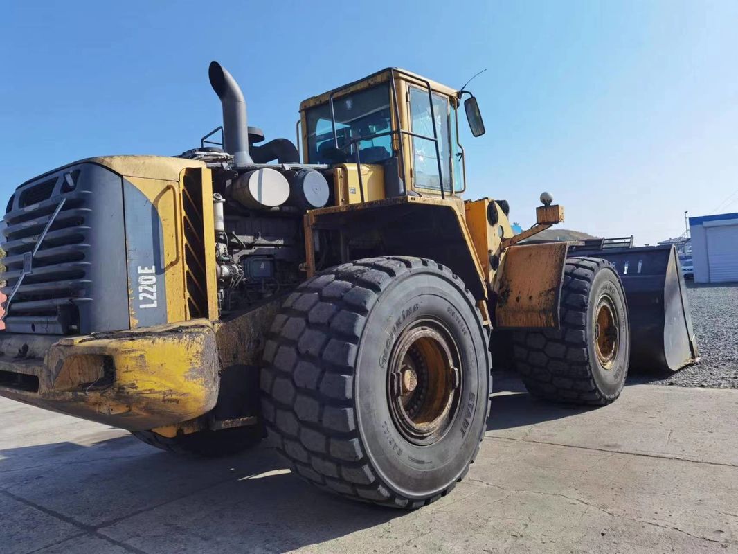 نوع 4WD Drive Loader مورد استفاده VOLVO L220E طراحی اصلی چرخ ها