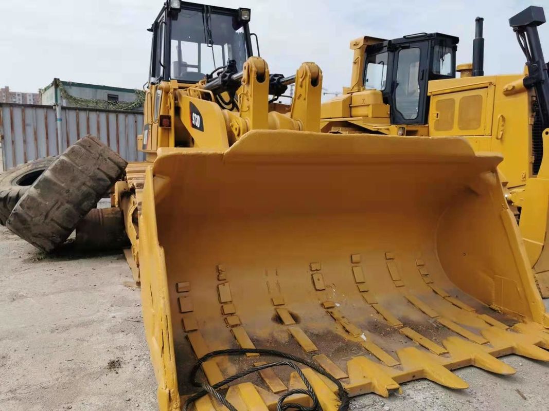 بارگذاری چرخ ژاپنی استفاده شده برای عملیات صاف و متحرک CAT 973